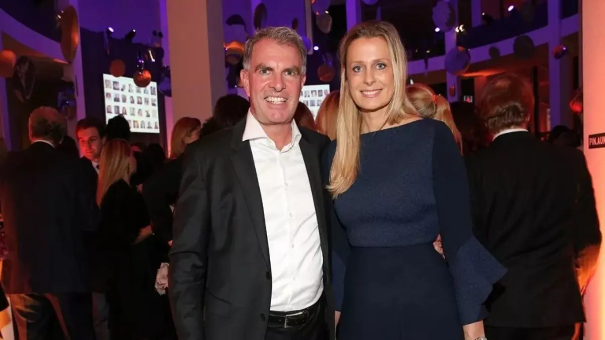 Lufthansa CEO's Wife On Holiday In Italy Kills Young Woman In Sardinia Car Crash Lufthansa CEO's Wife On Holiday In Italy Kills Young Woman In Sardinia Car Crash