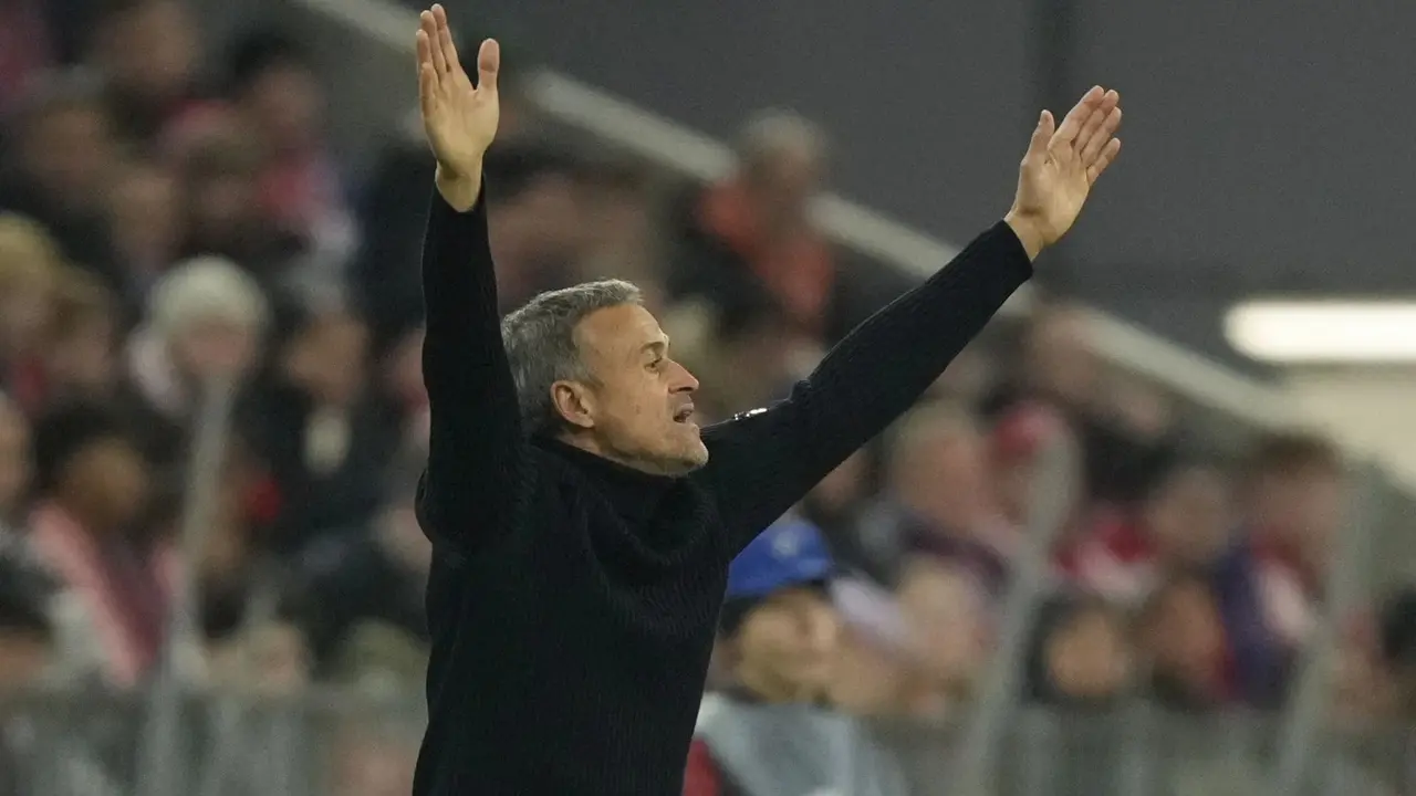 Coach Luis Enrique Feels 'Super Confident' Despite PSG's UEFA Champions League Struggles Luis Enrique