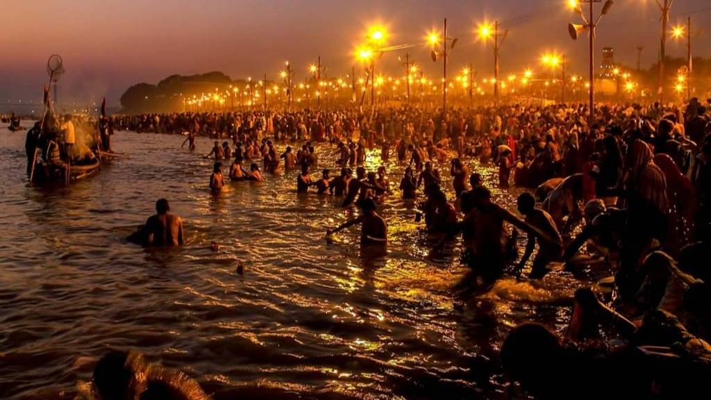 Maha Kumbh Mela 2025 Paytm Introduces Bhavya Mahakumbh QR At World's