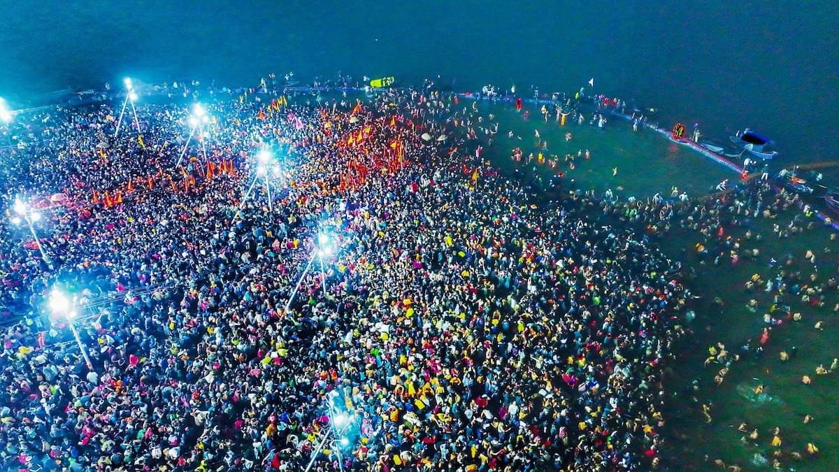 Over 5 Million Pilgrims Take Dip in Sangam on Day 7 of Maha Kumbh