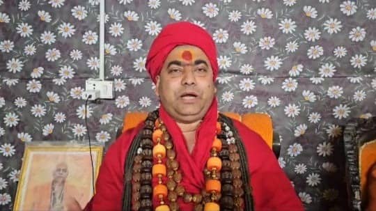 mahamandaleshwar-prakashanand-giri