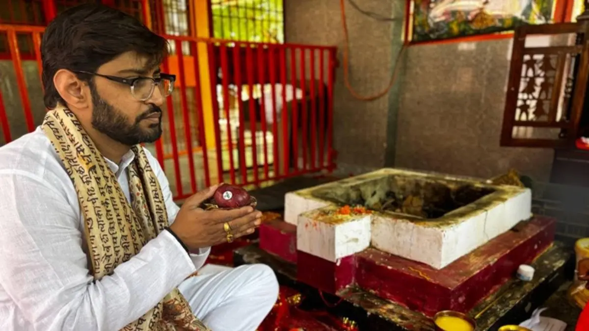 Maharaj Prasun की भविष्यवाणी ने चौंकाया