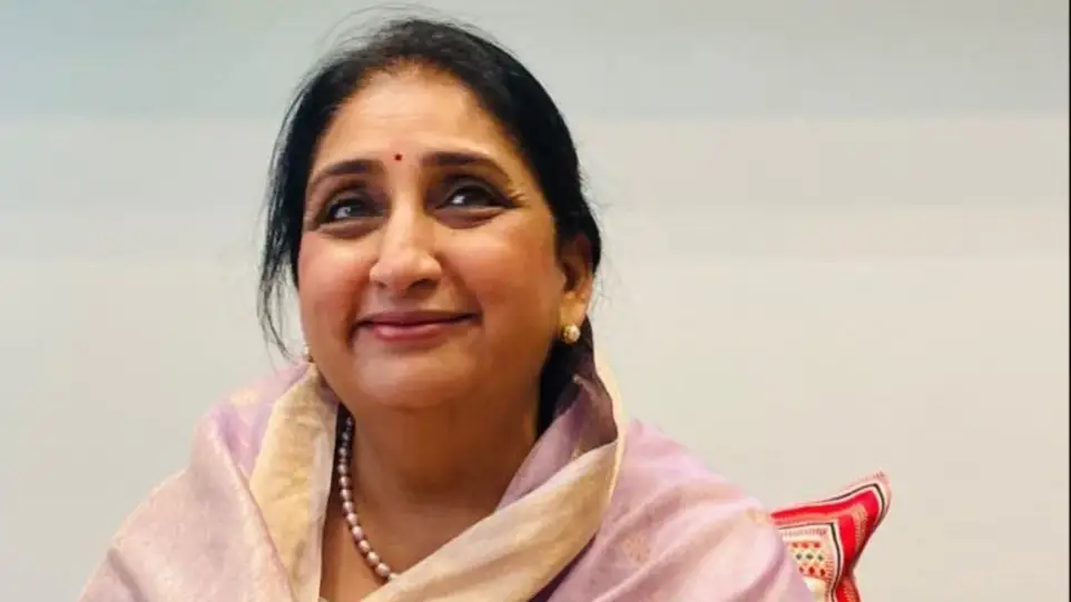 Maharashtra politics Sunetra Pawar to become Deputy CM likely to take charge of Ajit Pawar portfolios