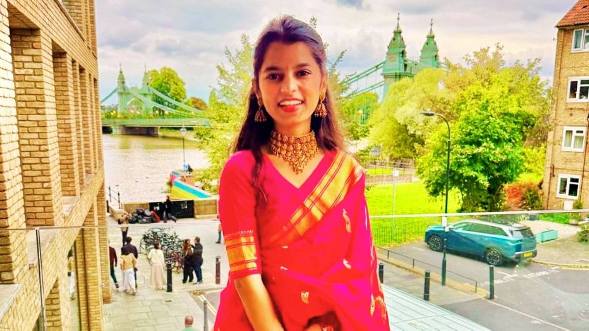 maithili thakur target tejashwi yadav