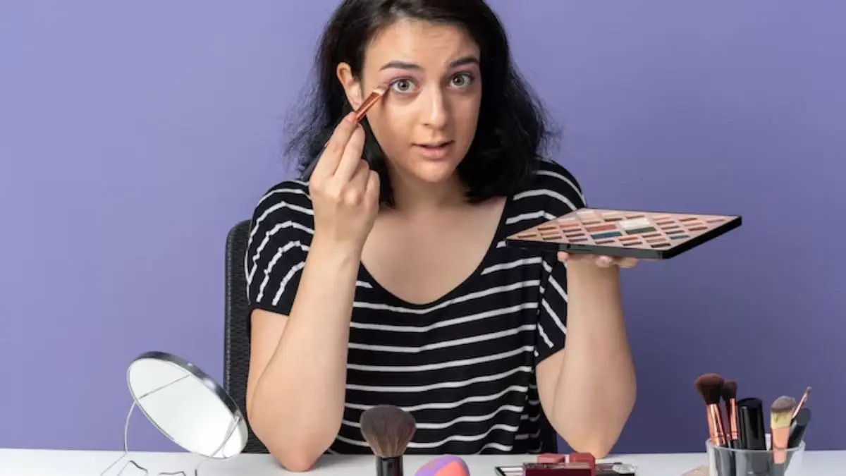 makeup mistakes to avoid to make your face looks bright and beautiful easy tips for beginners for flawless skin