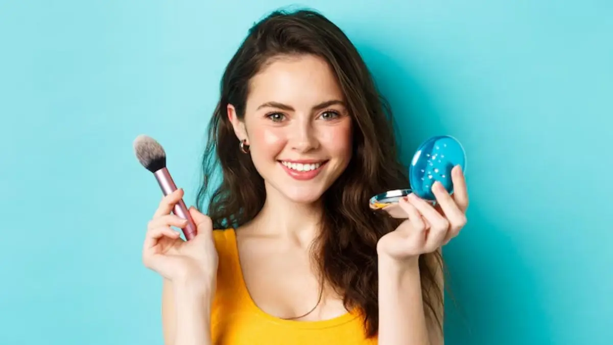 makeup tips for long lasting and all day fresh makeup by expert during monsoon season