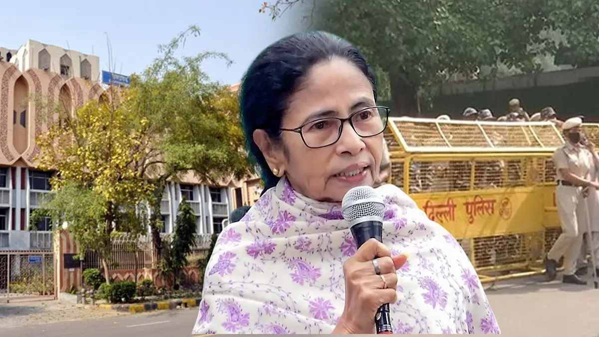 ‘Bus Full Of Delhi Police To Watch Over?’: Mamata Questions Security Outside Banga Bhawan Ahead of CEC Meet over SIR Mamata Confronts Delhi Police Outside Banga Bhawan Ahead Of CEC Meet
