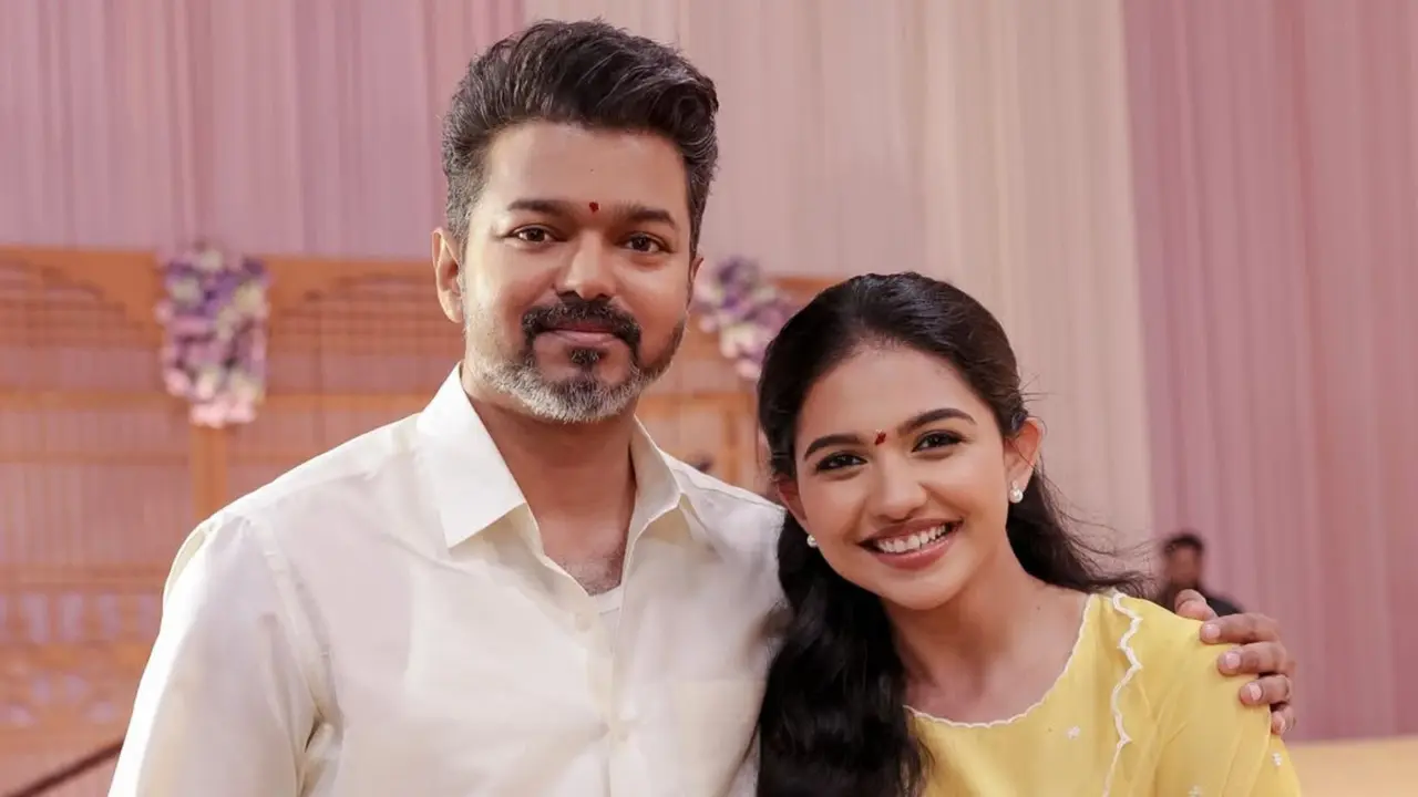 Jana Nayagan: Thalapathy Vijay To Rethink His Decision Of Retiring From Films For Politics? Co-actress Mamitha Baiju Drops Big Comment Mamitha Baiju with Vijay