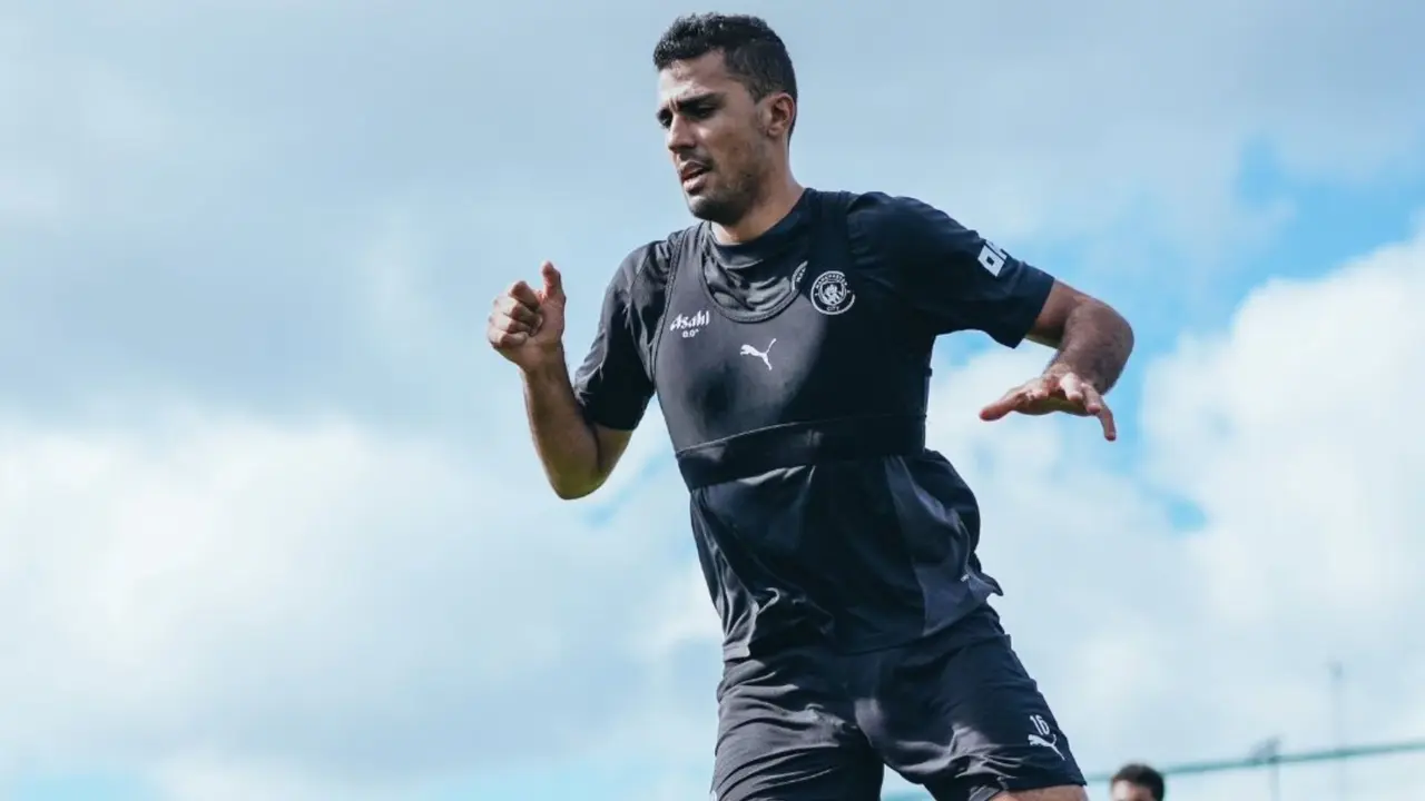 Manchester City midfielder Rodri in training.