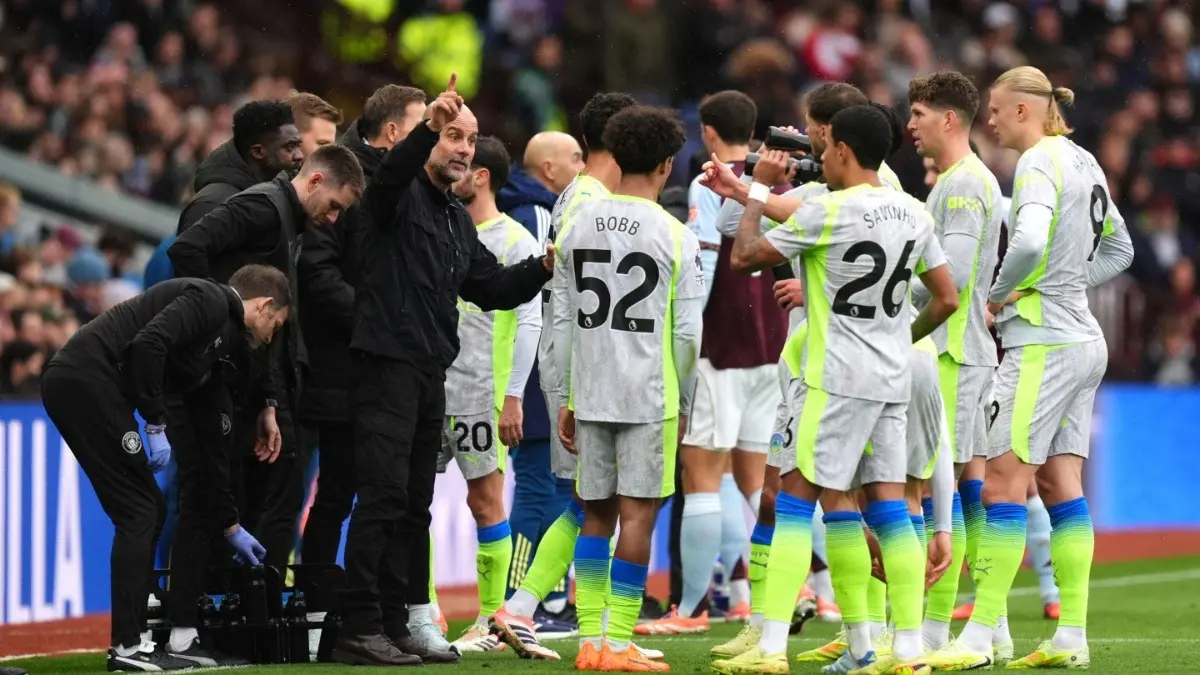 Manchester City players during the Premier League match against Aston Villa