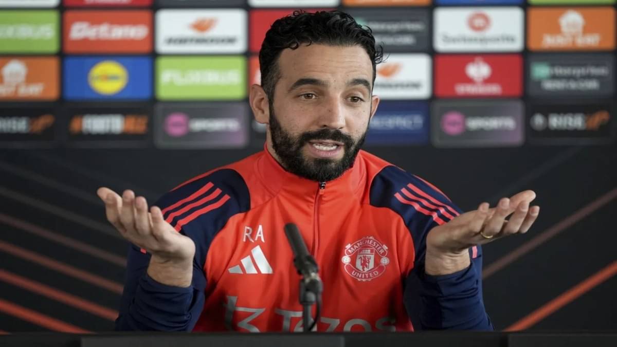 Manchester United manager Ruben Amorim