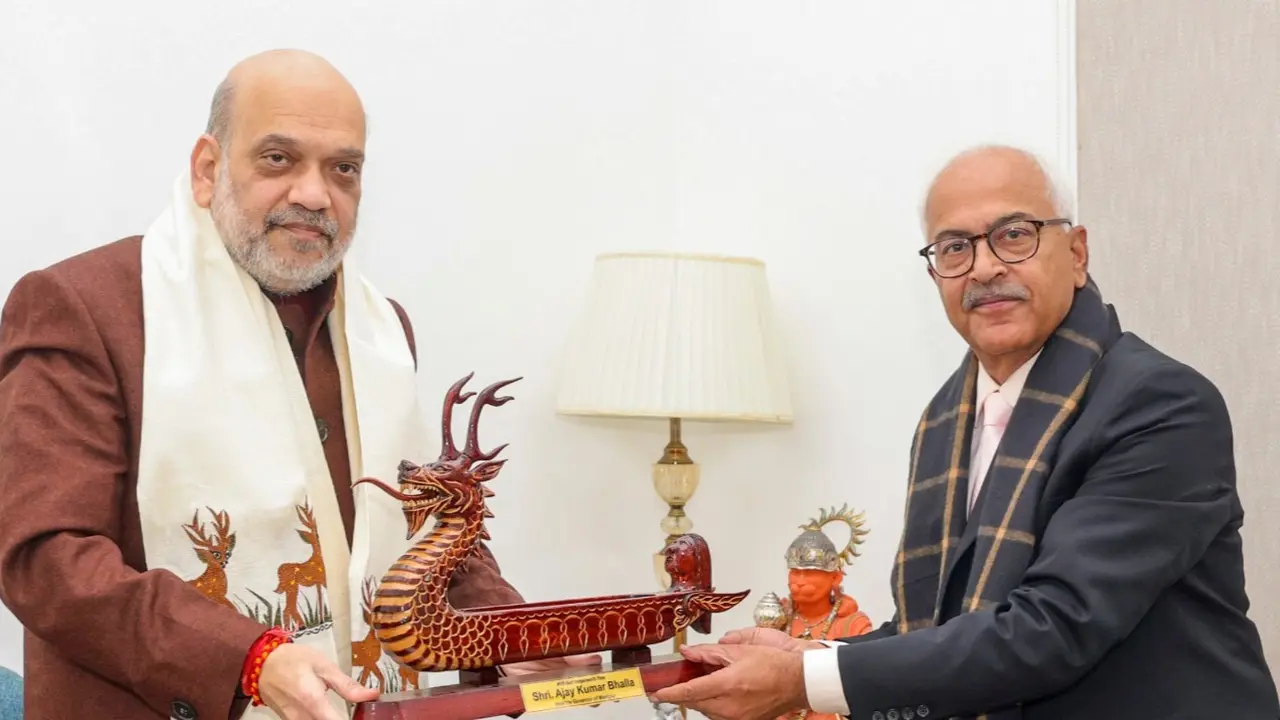 Manipur Governor Ajay Kumar Bhalla meets Amit Shah