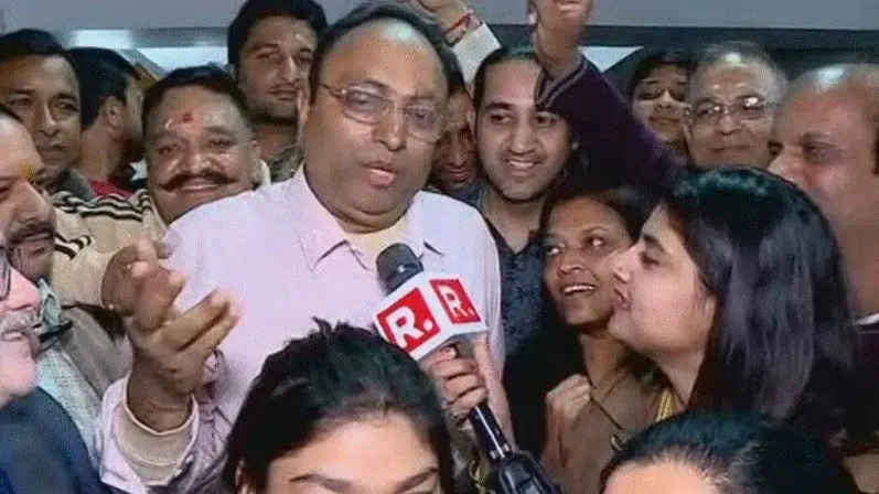 manish-gupta-husband-rekha-gupta