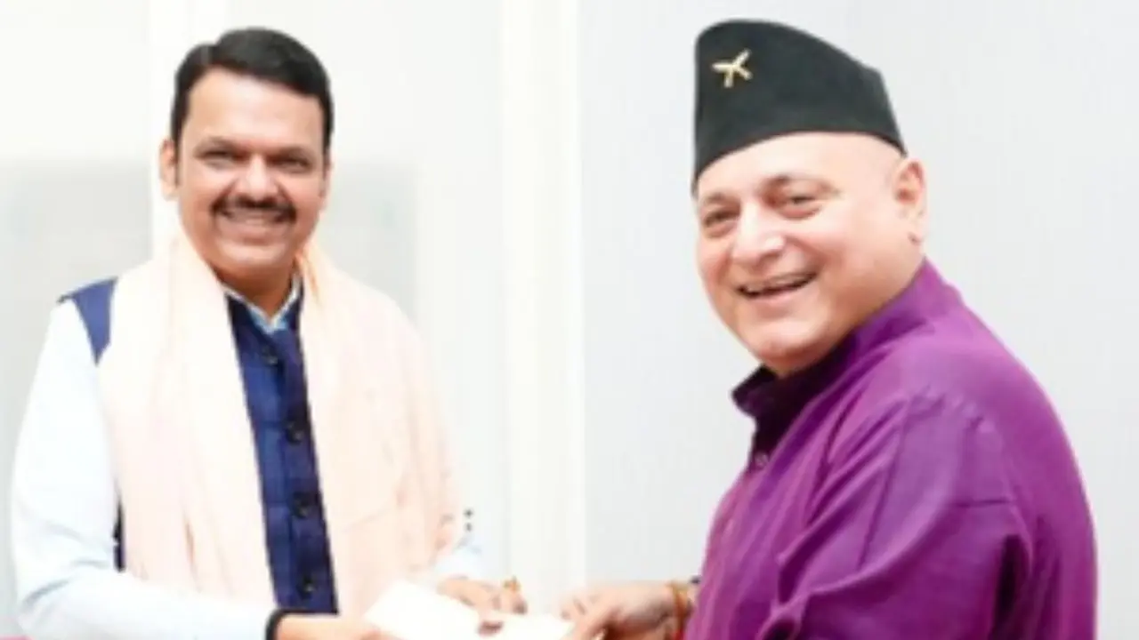 Manoj Joshi Devendra Fadnavis