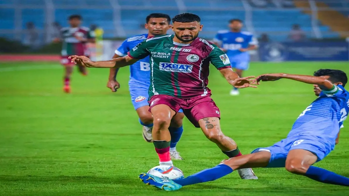 Mohun Bagan Super Giant Hit BSF FT For Four, Maintain Winning Run In Durand Cup 2025 Manvir Singh of Mohun Bagan Super Giant in action