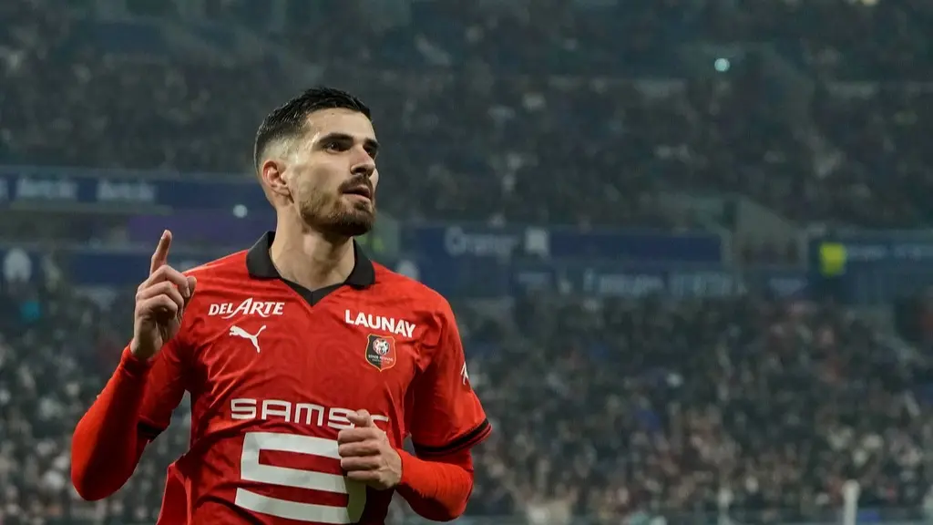 Leverkusen Signs French Forward Martin Terrier From Rennes Martin Terrier