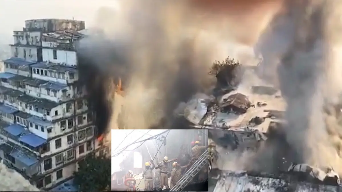 Massive Fire at Kolkata's Burra Bazar; 24 Fire Tenders at the Spot Massive Fire at Kolkata's Burra Bazar; 24 Fire Tenders at The Spot