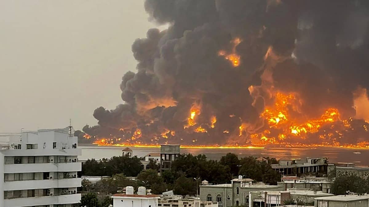 ईरान युद्ध में नेतन्याहू के सबसे बड़े दुश्मन की एंट्री, इजरायल पर ताबड़तोड़ कई मिसाइलों से हमला; कहा- अब होगा कत्लेआम