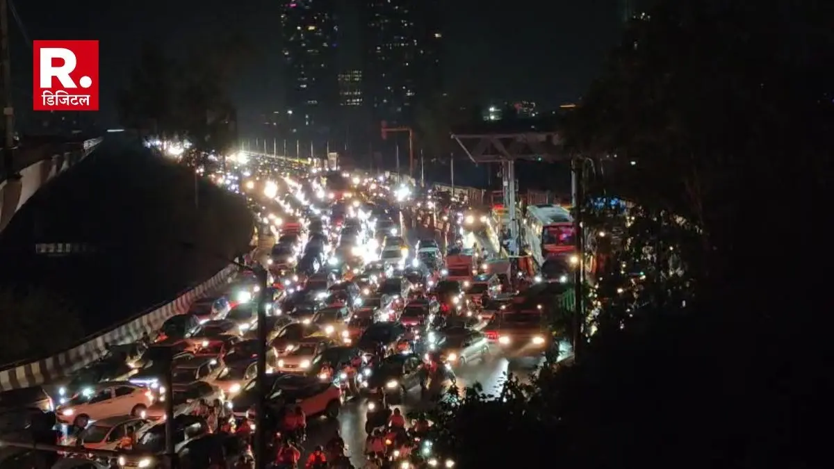 Let's pretend there's pandemic called traffic: Bengaluru commuters' viral plea to work from home is viral Bengaluru commuters' viral plea to work from home is viral