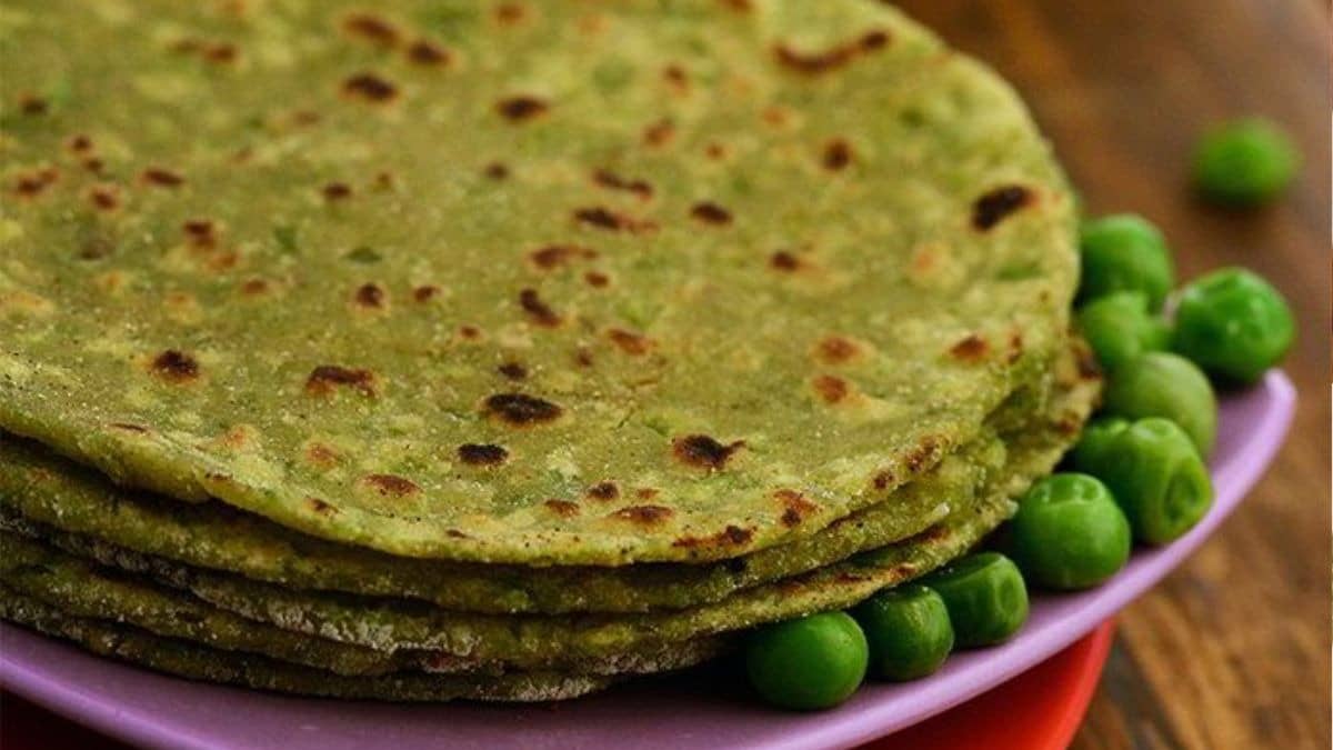 Matar paratha