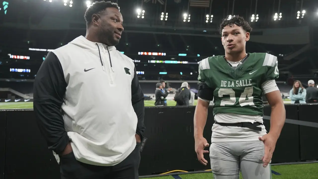 Former Jaguars star Maurice Jones-Drew coaches son and gets win in London over NFL Academy team Maurice Jones-Drew coaches