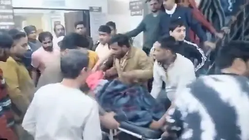 Pregnant Woman Dies Of Broken Neck As Lift Falls At Meerut Hospital Meerut hospital lift tragedy kills one pregnant woman