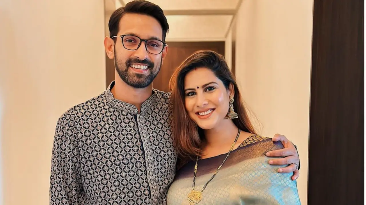DYK Vikrant Massey's Wife Sheetal Thakur Is Also On An 'Acting Break'? Last Featured In 2021 Movie Meet Vikrant Massey's Wife Sheetal Thakur
