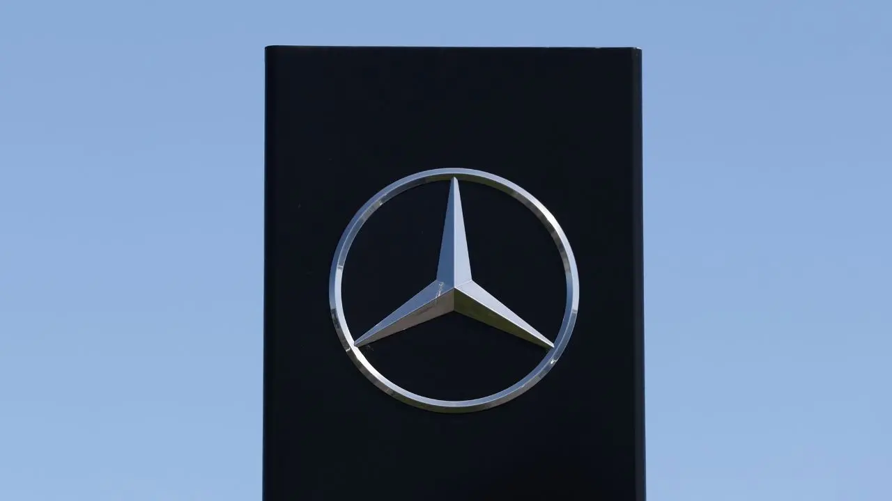 Mercedes teams up with Factorial to develop solid-state batteries mercedes