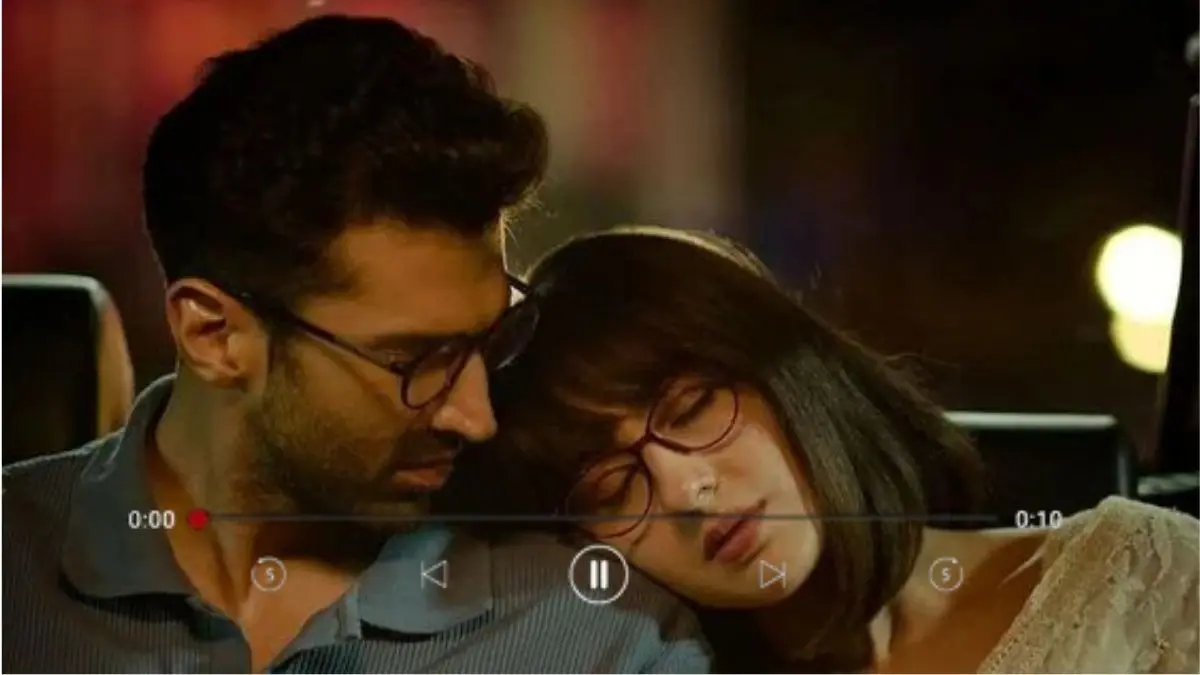 Metro In Dino Gets Glowing Reviews After OTT Debut, Netizens Compare It With Life In A Metro, Say 'Should've Watched It In Theatres' Metro In Dino OTT Release