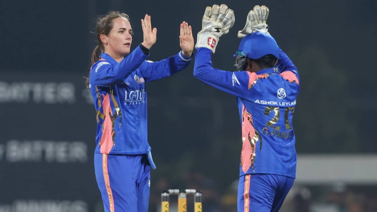 MI to face DC in WPL