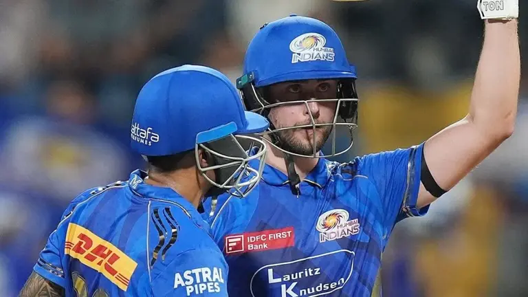 MI vs GT: मुंबई इंडियंस ने गुजरात टाइटंस को जीत के लिए दिया 156 रनों का टारगेट, विल जैक्स ने लगाई फिफ्टी Mi vs gt mumbai indians give 156 runs target to gujarat titans for win will jacks hit fifty