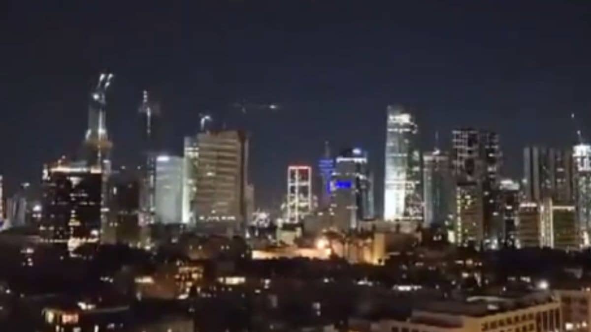 लेबनान सीमा के पास इजरायल पर फिर दागी गई मिसाइलें, बज उठे सायरन... हिजबुल्लाह के बयान से संघर्ष में नया मोड़