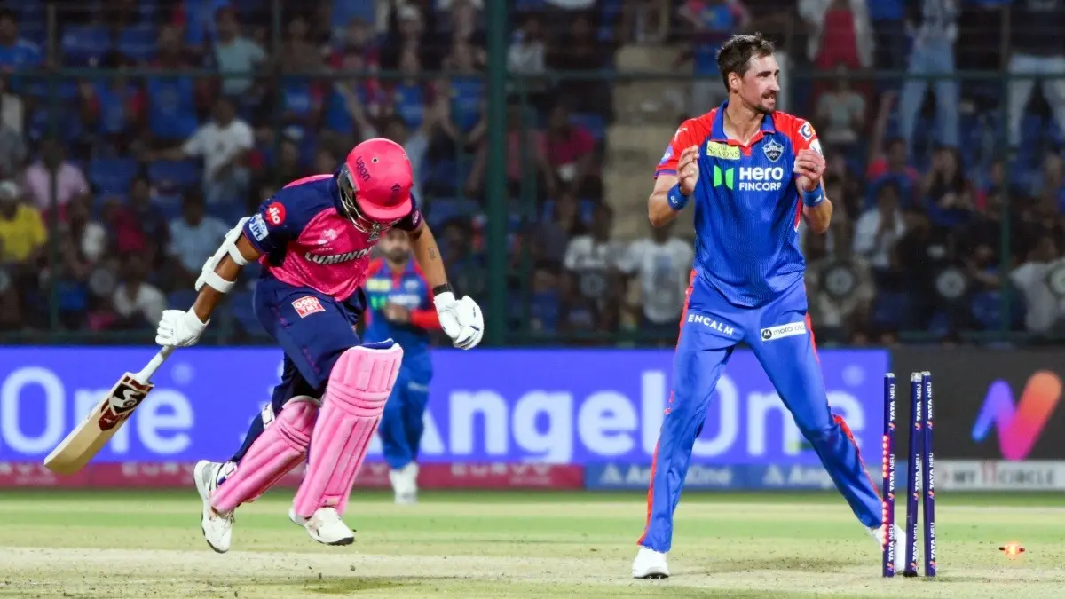 Mitchell Starc in action during DC vs RR in IPL 2025