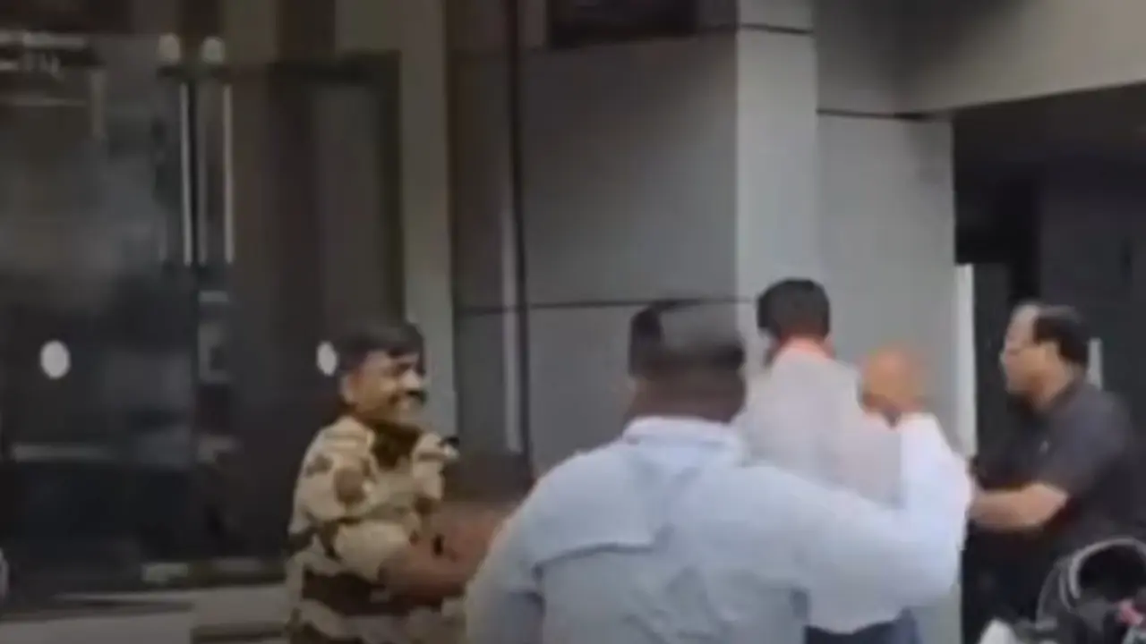 MNS Workers Vandalise Sushil Kedia’s Office In Mumbai