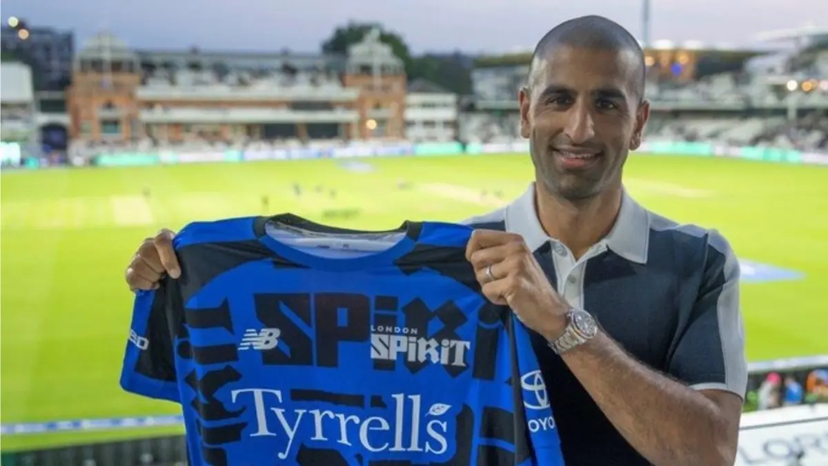 Months After IPL 2025 Triumph With RCB, Mo Bobat Joins The Hundred Franchise London Spirit As Director Of Cricket Mo Bobat holding London Spirit jersey