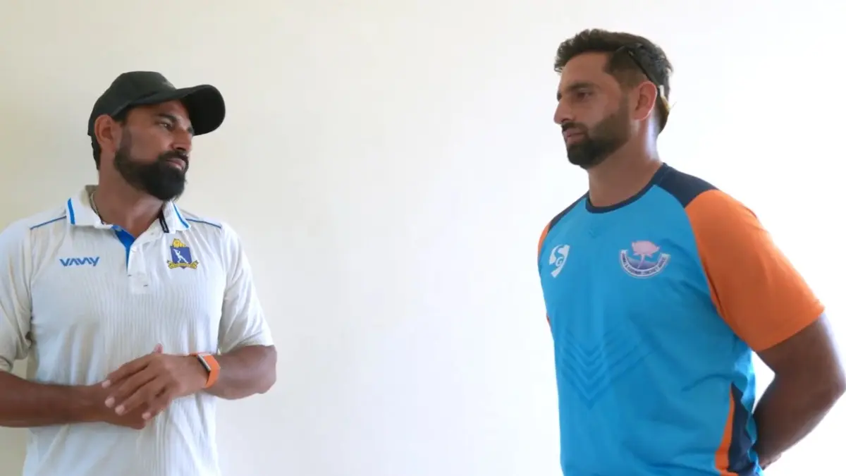 Mohammed Shami Advises Aquib Nabi To "Focus On Stumps" After J&k Defeat Bengal To Reach Ranji Trophy Final For First Time Mohammed Shami with Aquib Nabi