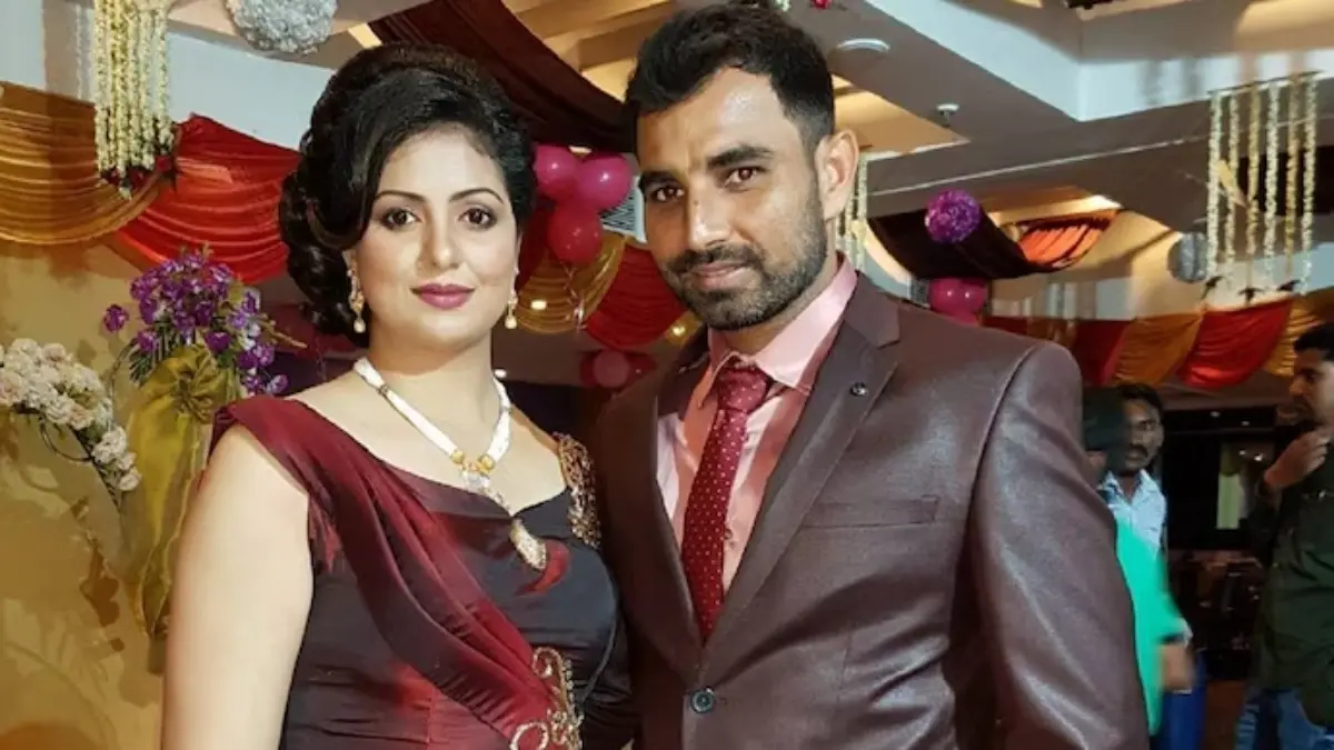 Mohammed Shami Labels His Troubled Marriage With Wife Hasin Jahan as 'Biggest Mistake of Life' Mohammed Shami with wife