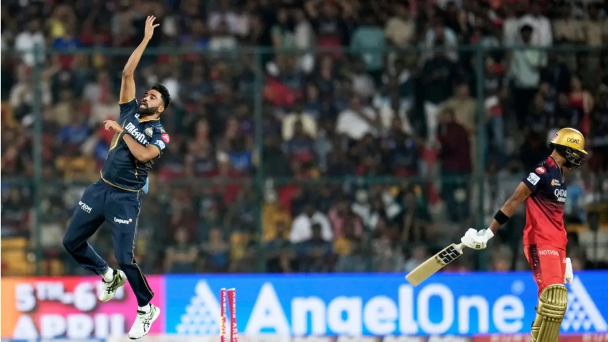 IPL 2025: New Zealand Batter Decodes Mohammed Siraj's Comeback To Chinnaswamy, Applauds GT Pacer For 'Bowling With Real Fire' Mohammed Siraj celebrating after Devdutt Padikkal's wicket