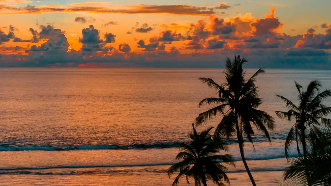 Travel industry to contribute record $11 trillion to global GDP in 2024 The best time to travel to this stunning group of islands in Indonesia is during the monsoon season. This is the spot to go if you've been dying to spend a calm July in the company of Mother Nature during the monsoon season.
