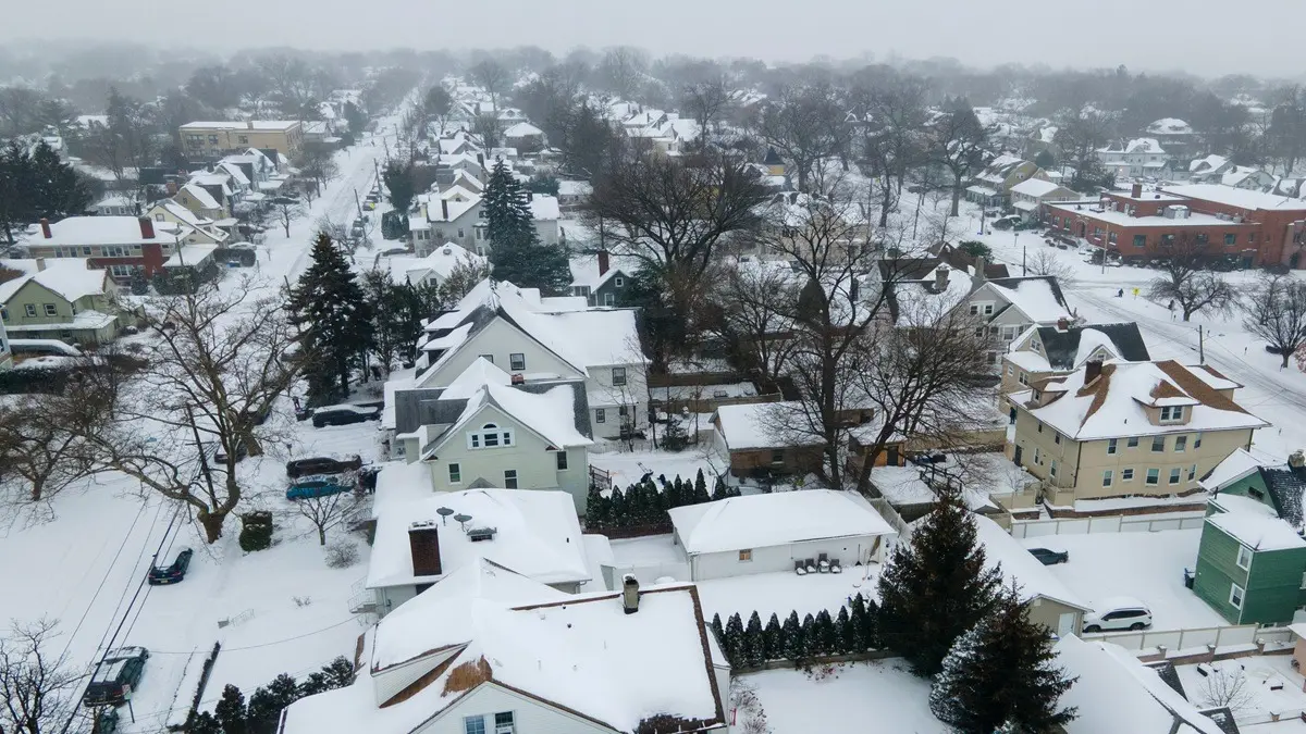 Monster Winter Storm Blankets Northeast US, Leaves 13 Dead And 800,000 Without Power