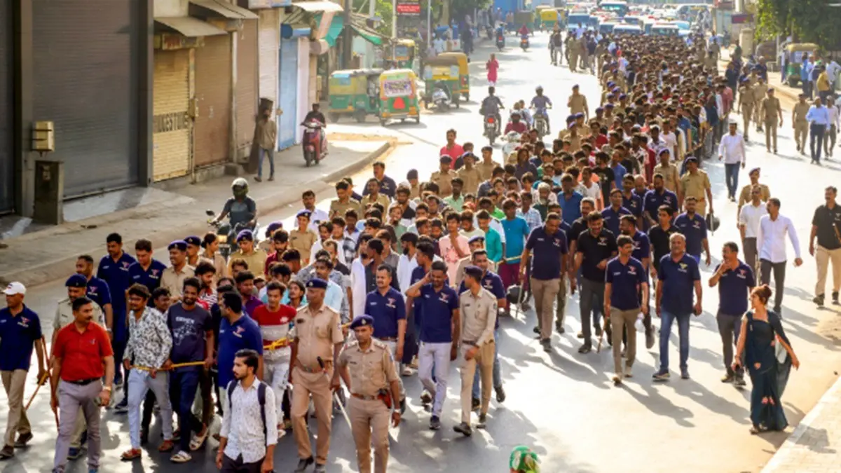 more-than-500-bangladeshi-citizen-detained-in-gujarat