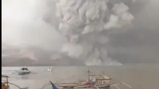 Watch: 'Awe Inspiring' Mount Ruang Volcano Eruption in Indonesia Resemble a Surreal Painting Mount Ruang volcano eruption in Indonesia resembles a surreal painting