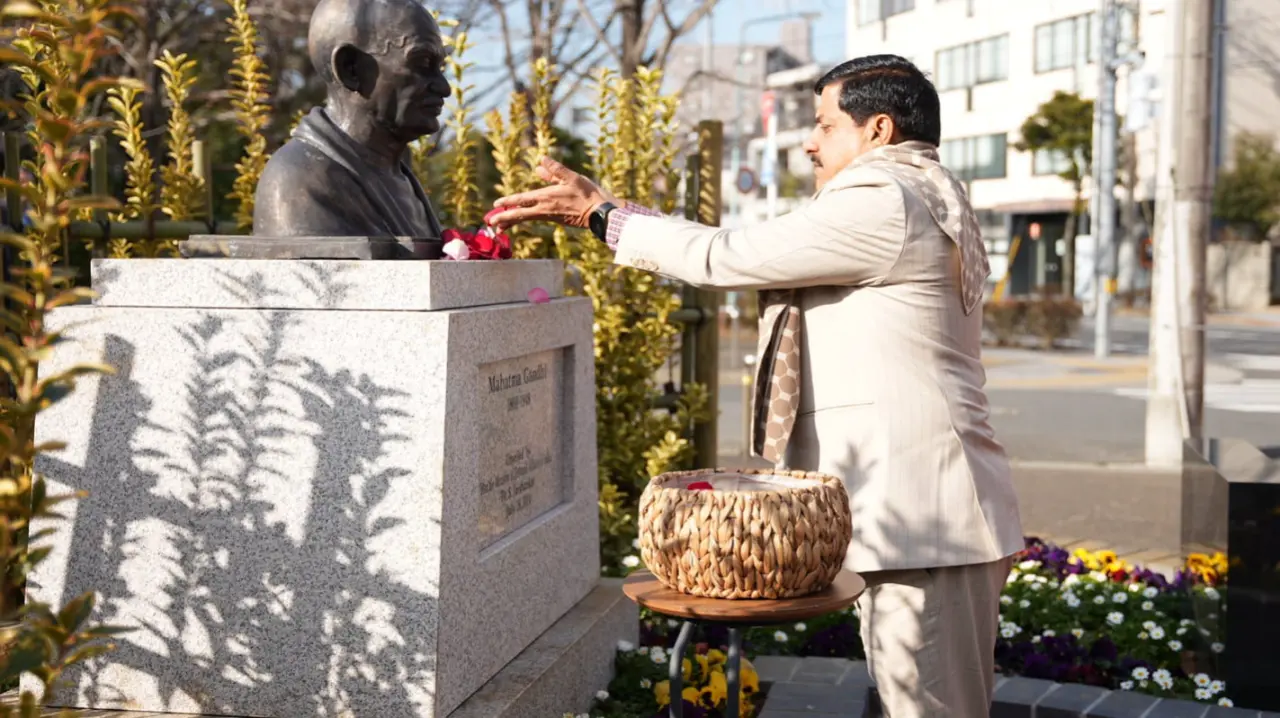 MP Chief Minister Mohan Yadav paid floral tributes at Gandhi's statue in Japan