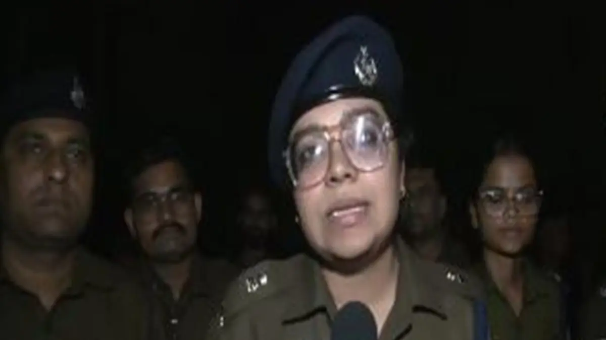 MP: Gwalior Police Crack Down on Illegal Spa Centres; Arrests 7 Girls and 4 Boys, Including Operators