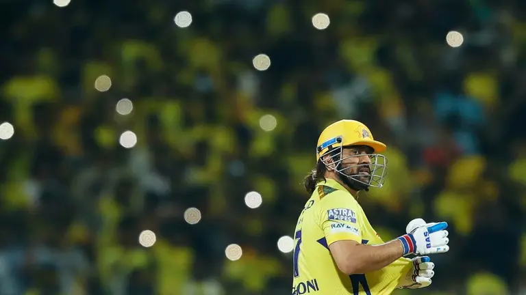 From Dhoni To Brad Hogg, The Top 5 Oldest Players To Play In The IPL MS Dhoni