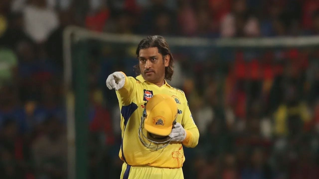 Ms Dhoni Pips Top Bollywood Celebrities Makes History With Record