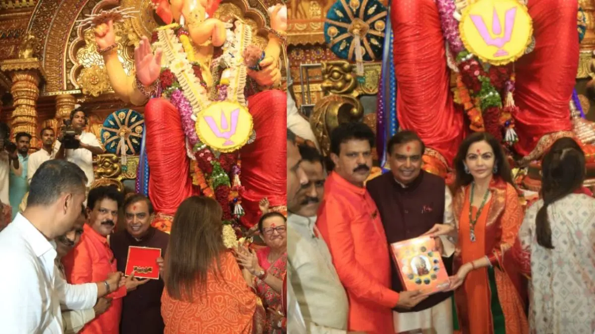 Mukesh Ambani-Nita Ambani At Lalbaugcha Raja Darshan