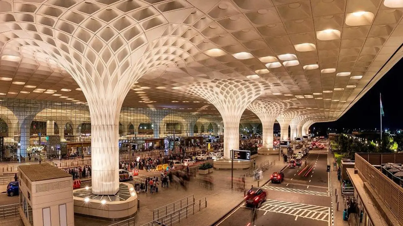 Mumbai Airport Witnesses Arrival Of Over 5 Million International Passengers In 8 Months Mumbai Airport