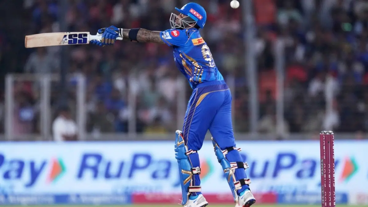 PBKS vs MI: Mumbai Indians Star Suryakumar Yadav Shatters AB de Villiers' Nine-Year-Old Milestone In IPL During Qualifier 2 Clash Against Punjab Kings Mumbai Indians' Suryakumar Yadav in action during IPL 2025 Qualifier 2 clash against Punjab Kings