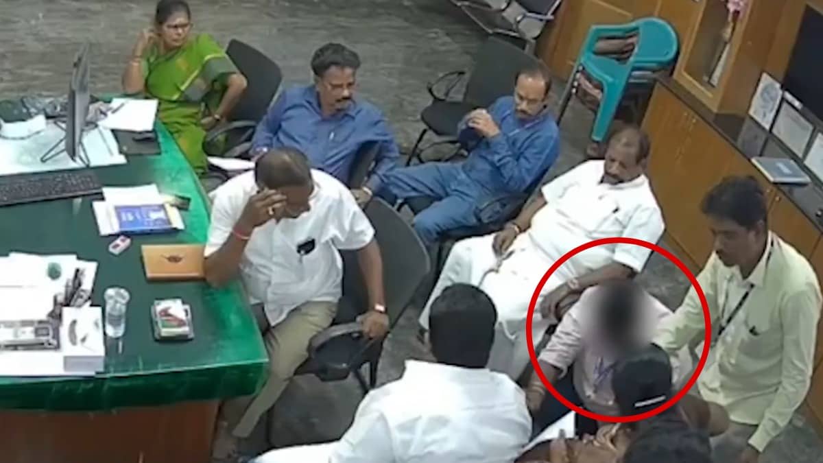 Municipality Staff Forced to Fall at DMK Councillor’s Feet